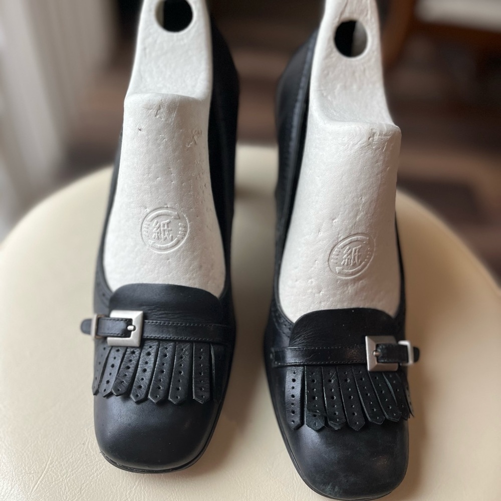 Etienne Aigner size 9 1/2 Black heels buckle detail 3” heels!